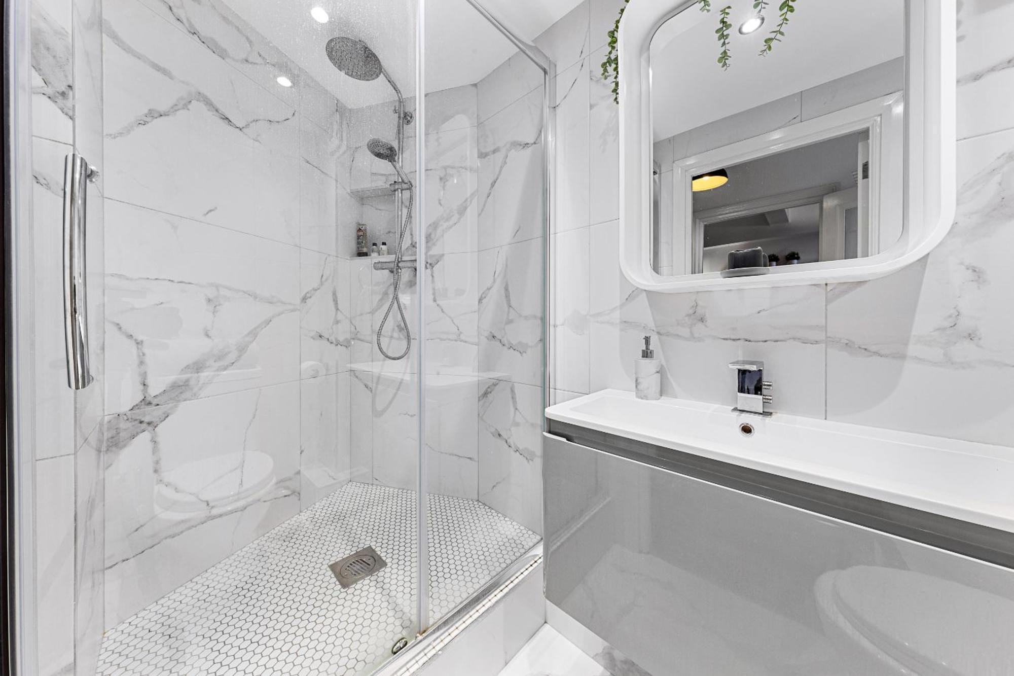 Central London Luxury, Relaxing Apartment! 2 Mins From Paddington Station! Екстериор снимка