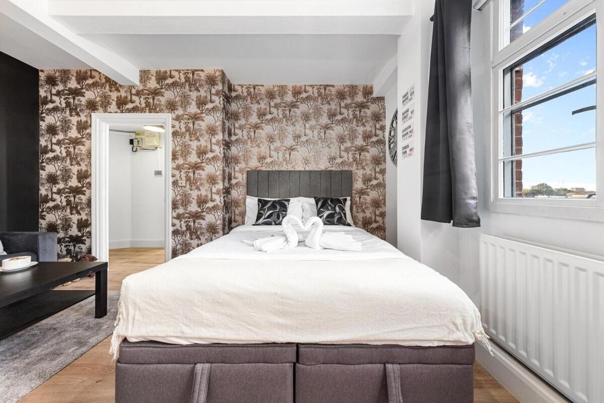 Central London Luxury, Relaxing Apartment! 2 Mins From Paddington Station! Стая снимка