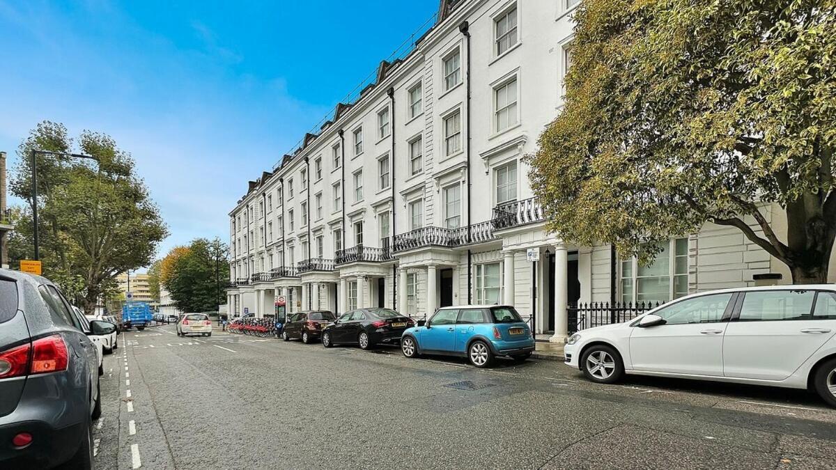 Central London Luxury, Relaxing Apartment! 2 Mins From Paddington Station! Стая снимка