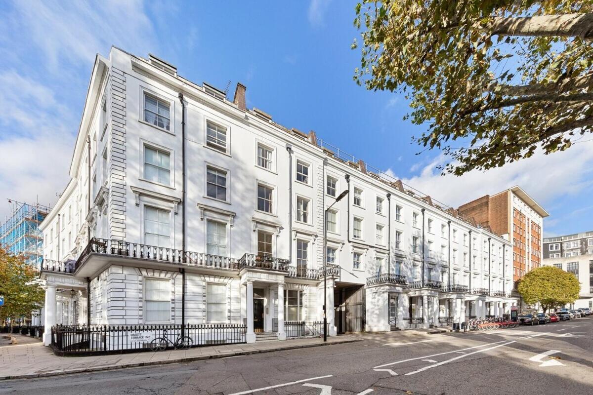 Central London Luxury, Relaxing Apartment! 2 Mins From Paddington Station! Стая снимка